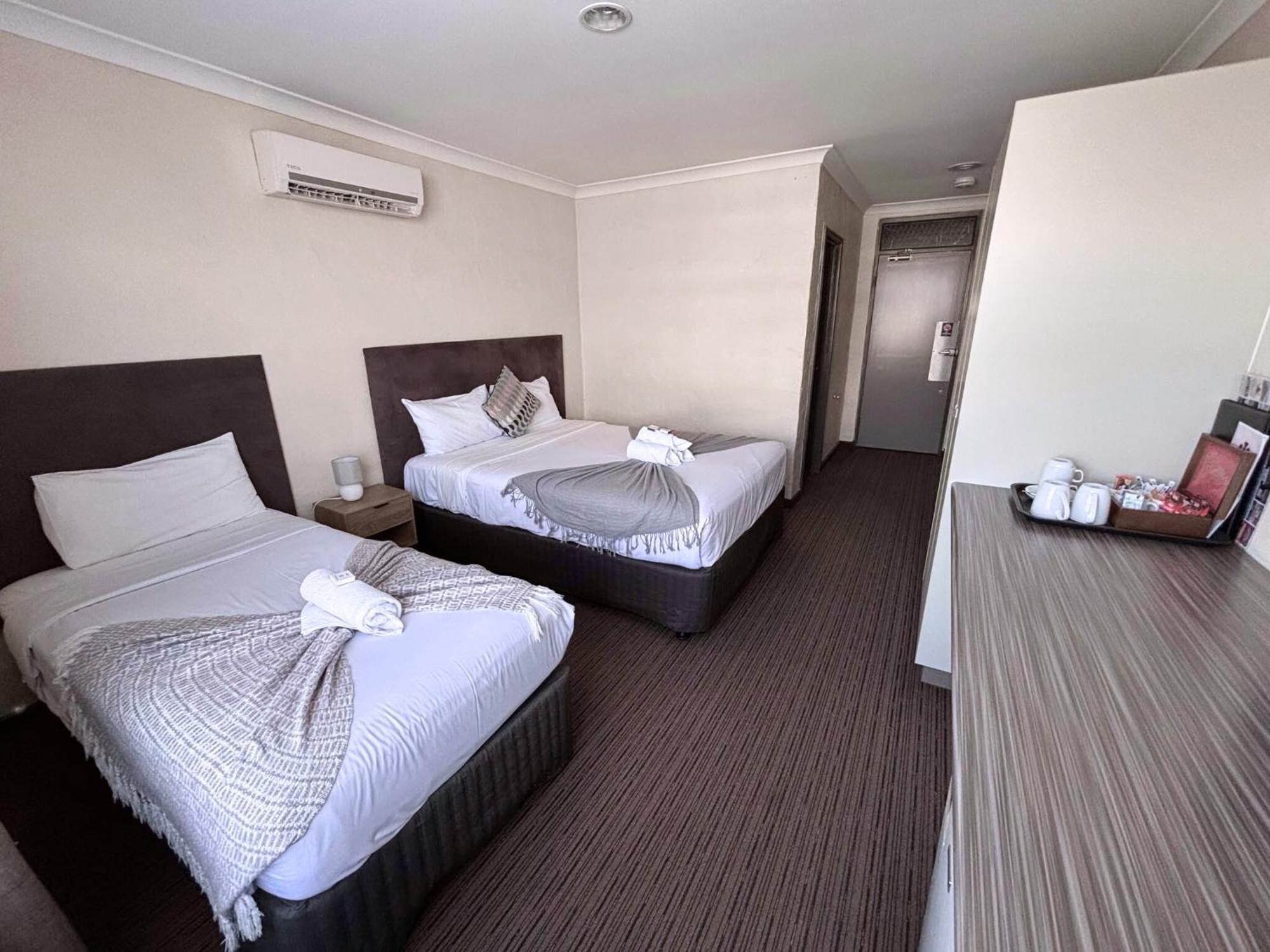 Prince Of Wales Hotel, Bunbury Bagian luar foto